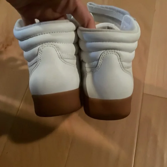 Retro Reebok - Picture 2 of 4